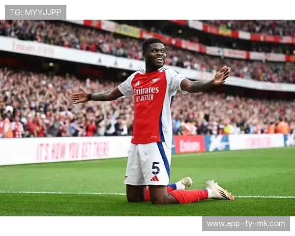 阿森纳主场稳如磐石九轮仅失三球誓斩布莱顿